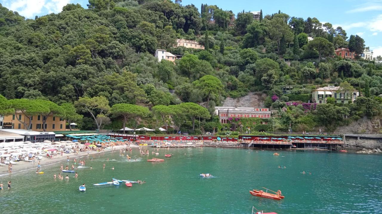 Azzurra Home: Seaside Retreat With Wi-fi And Balcony Apartment Rapallo
